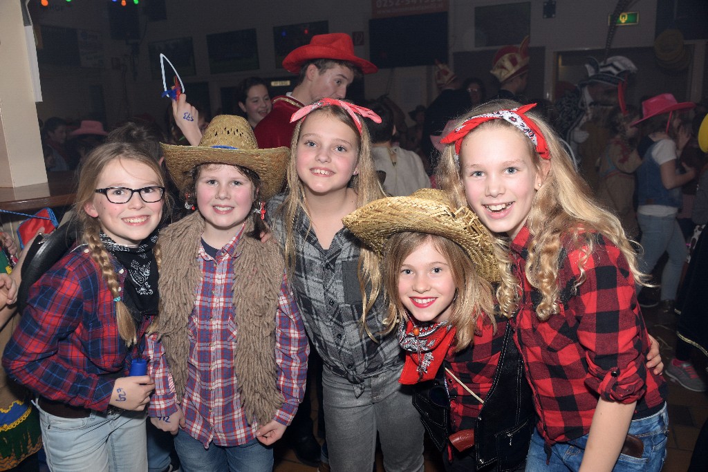 ../Images/Jeugddisco Wild wild west 086.jpg